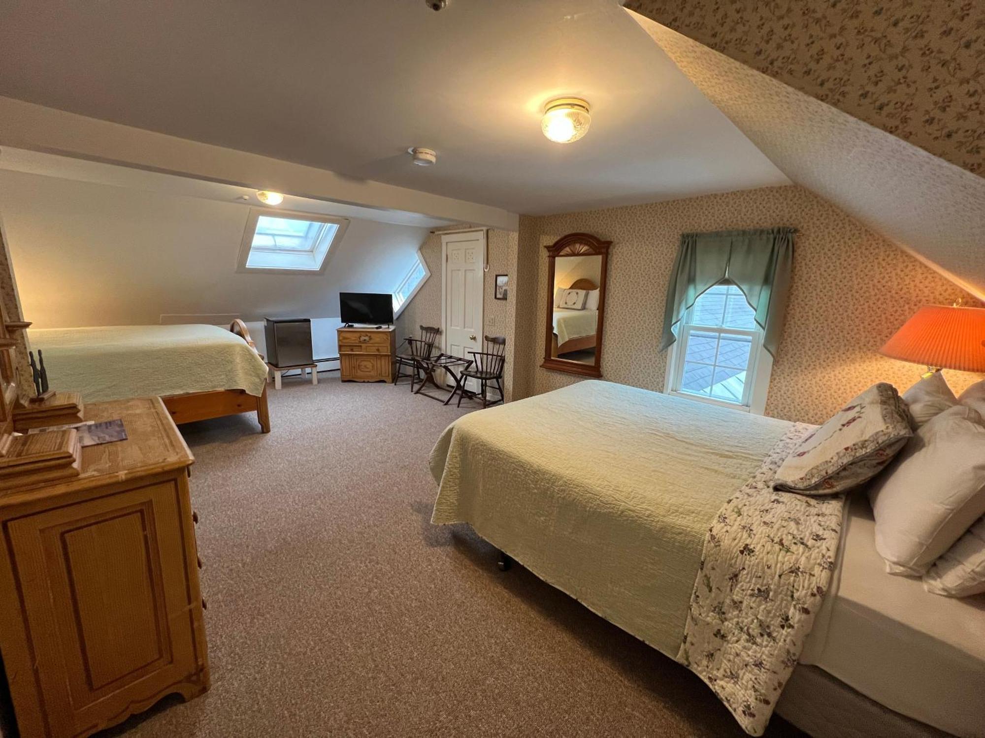 Echo Lake Inn (Adults Only) Plymouth Bagian luar foto