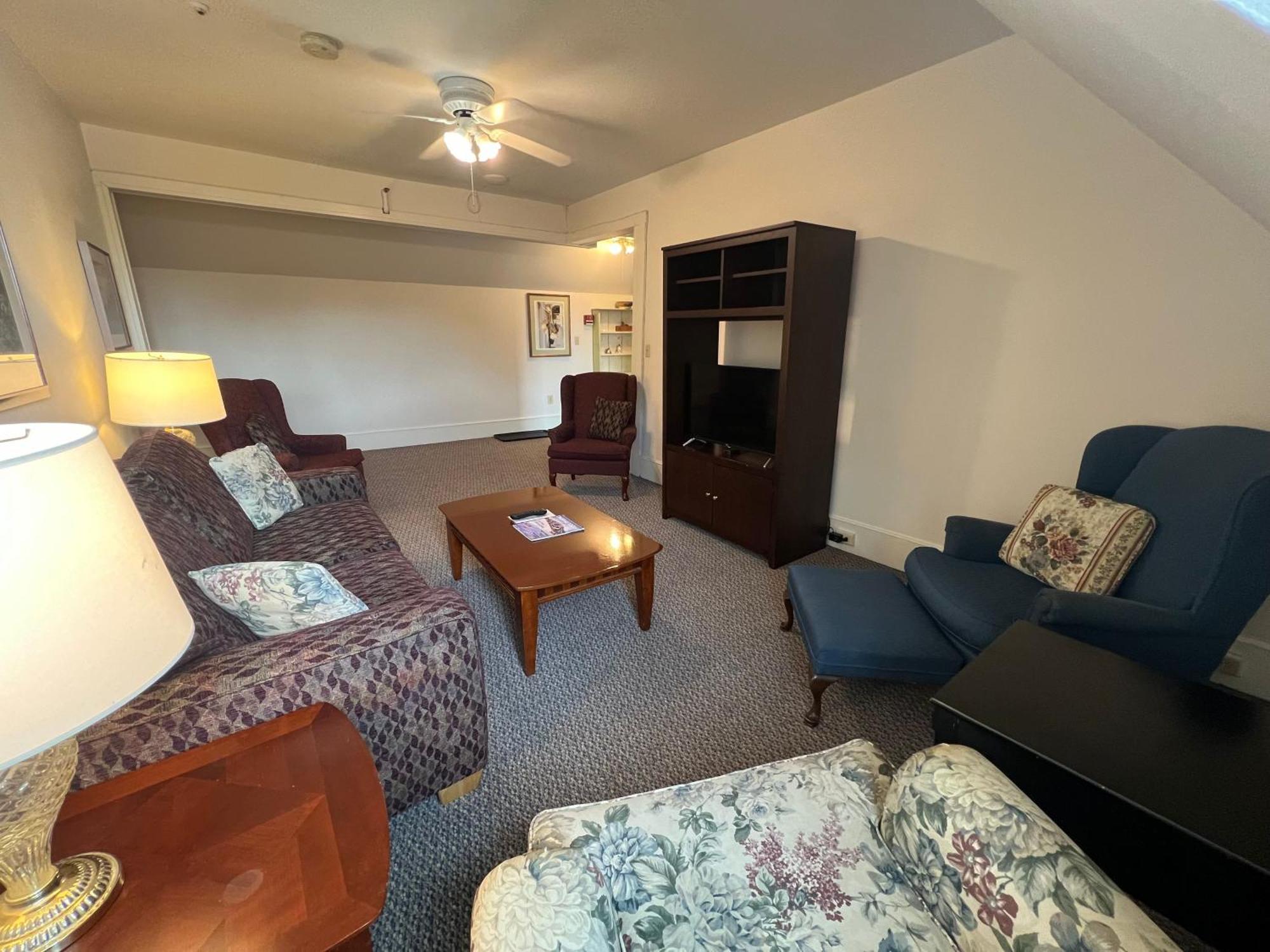 Echo Lake Inn (Adults Only) Plymouth Bagian luar foto