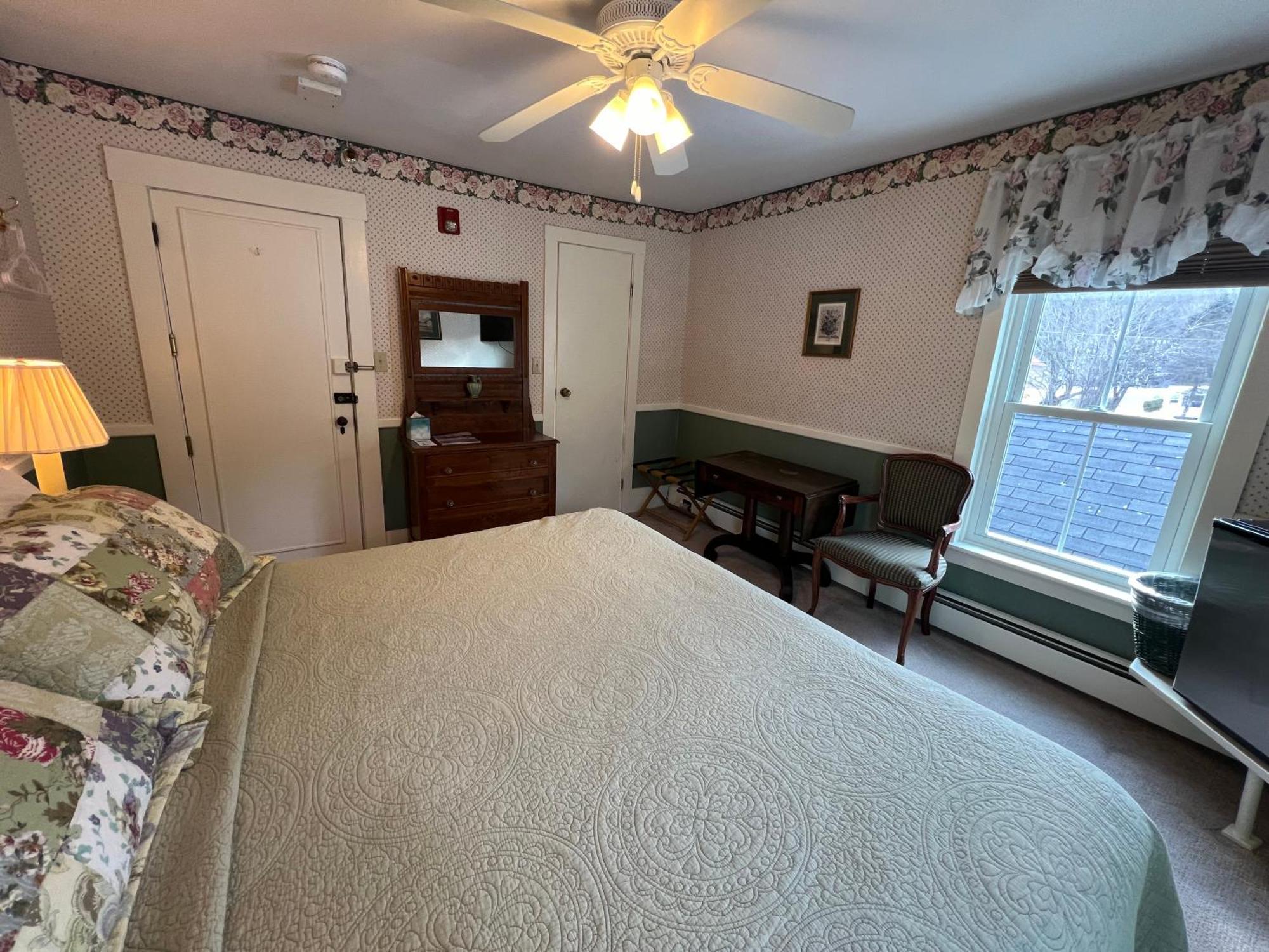 Echo Lake Inn (Adults Only) Plymouth Bagian luar foto