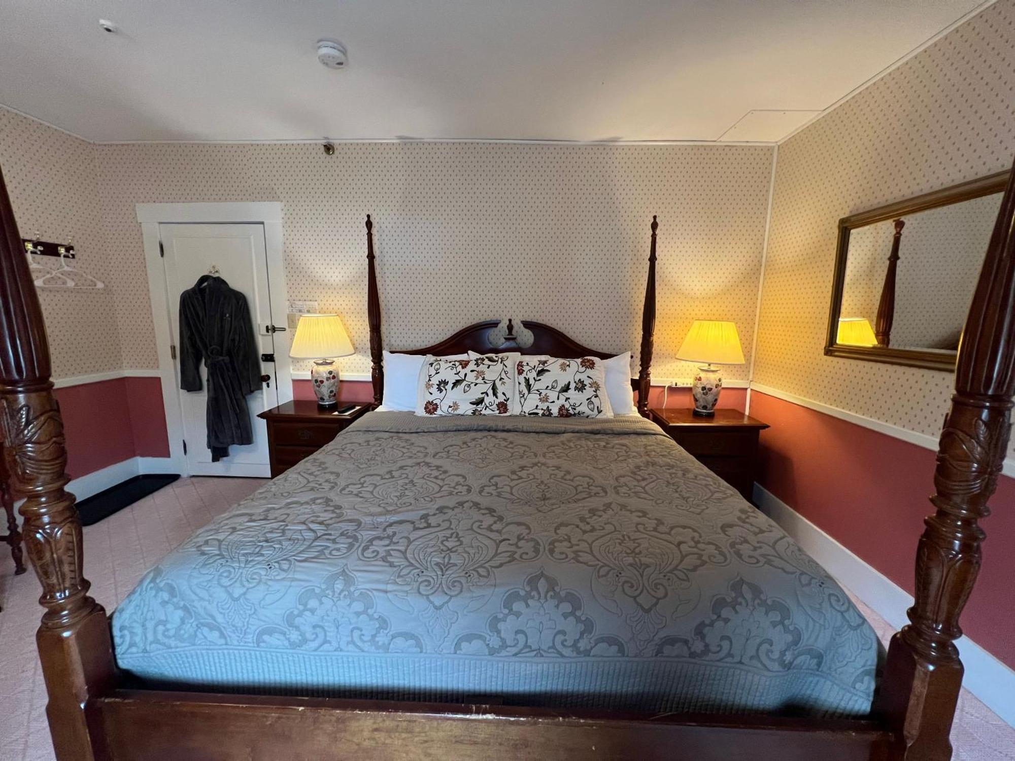 Echo Lake Inn (Adults Only) Plymouth Bagian luar foto