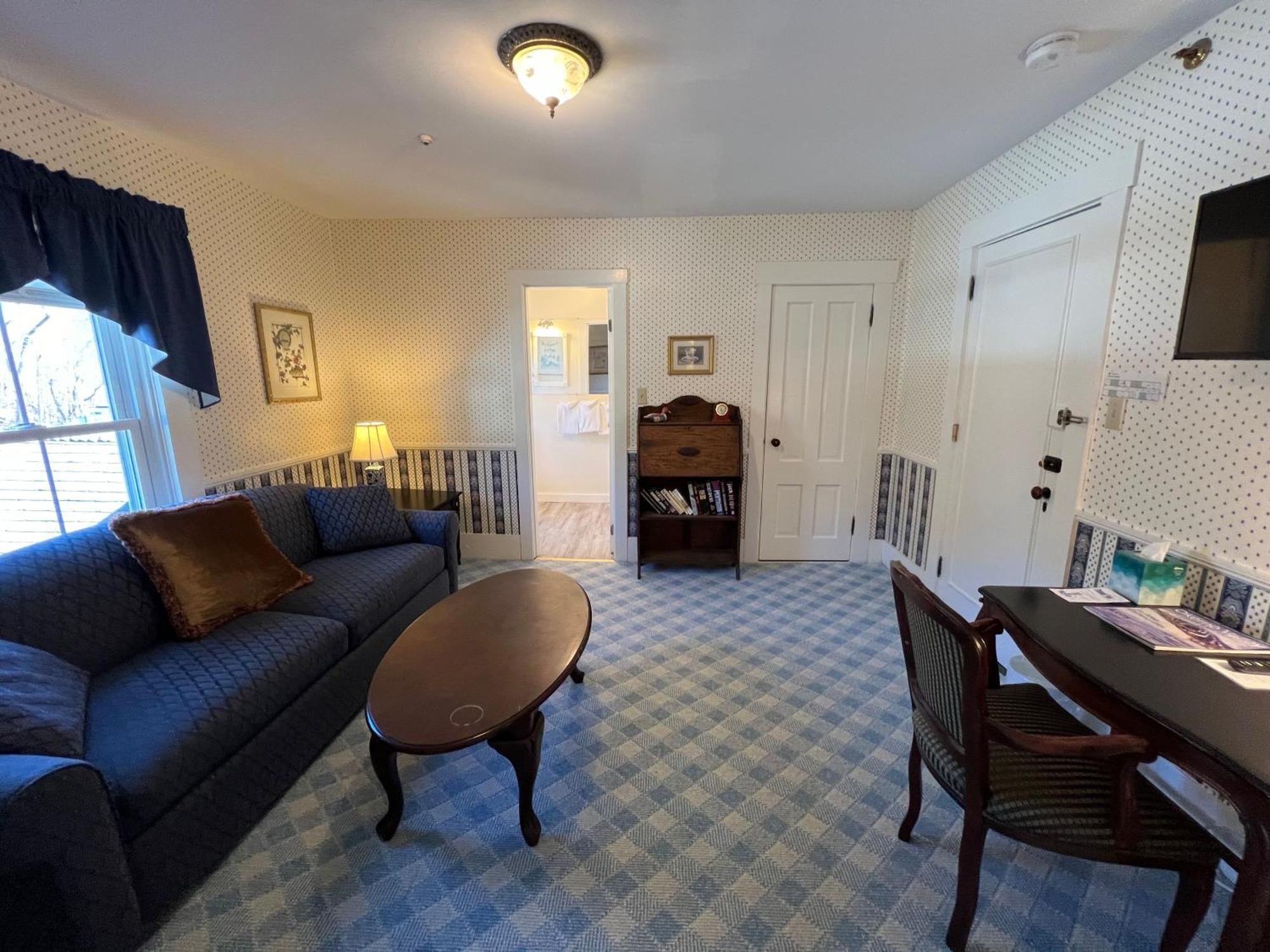 Echo Lake Inn (Adults Only) Plymouth Bagian luar foto