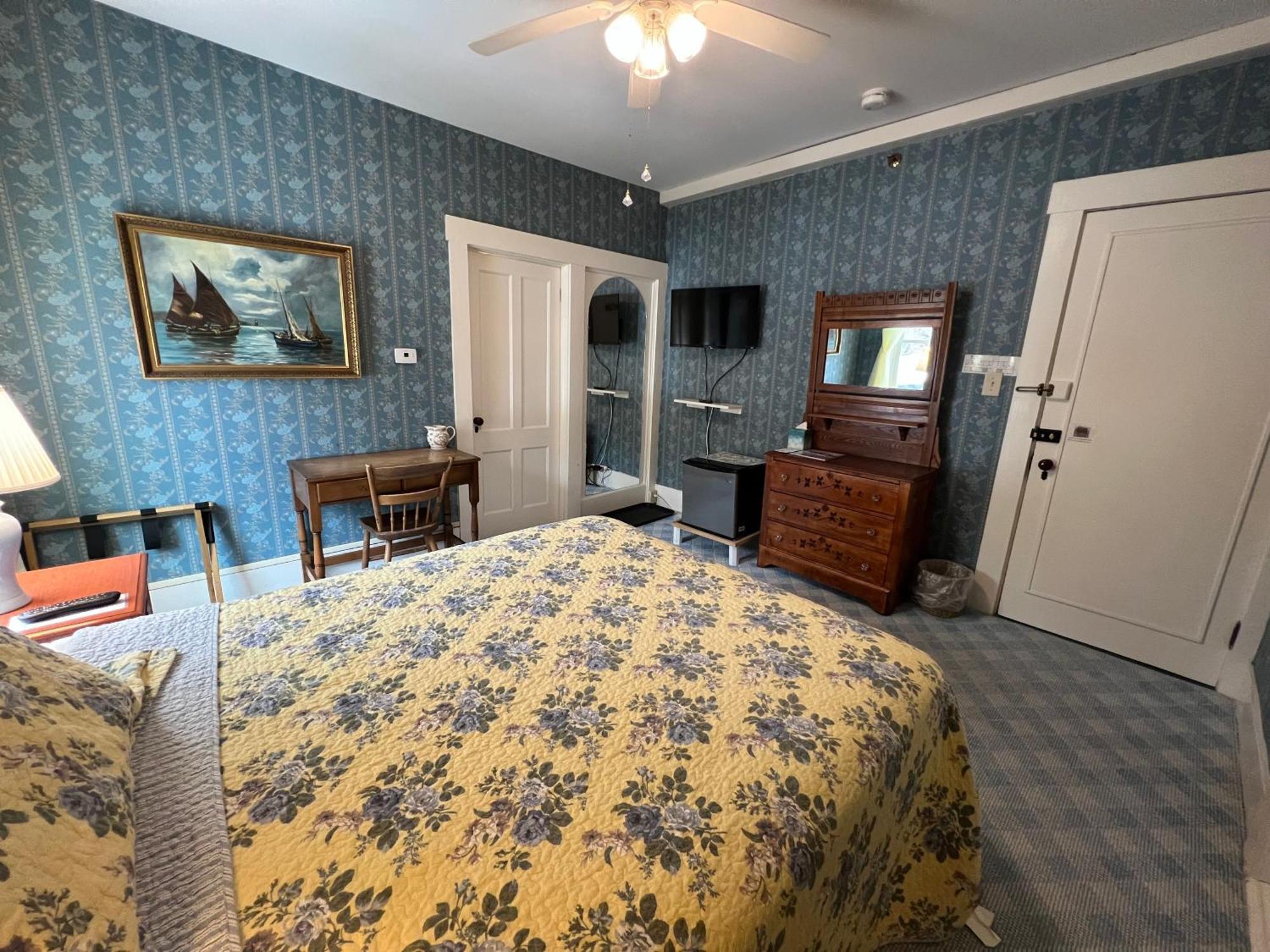 Echo Lake Inn (Adults Only) Plymouth Bagian luar foto