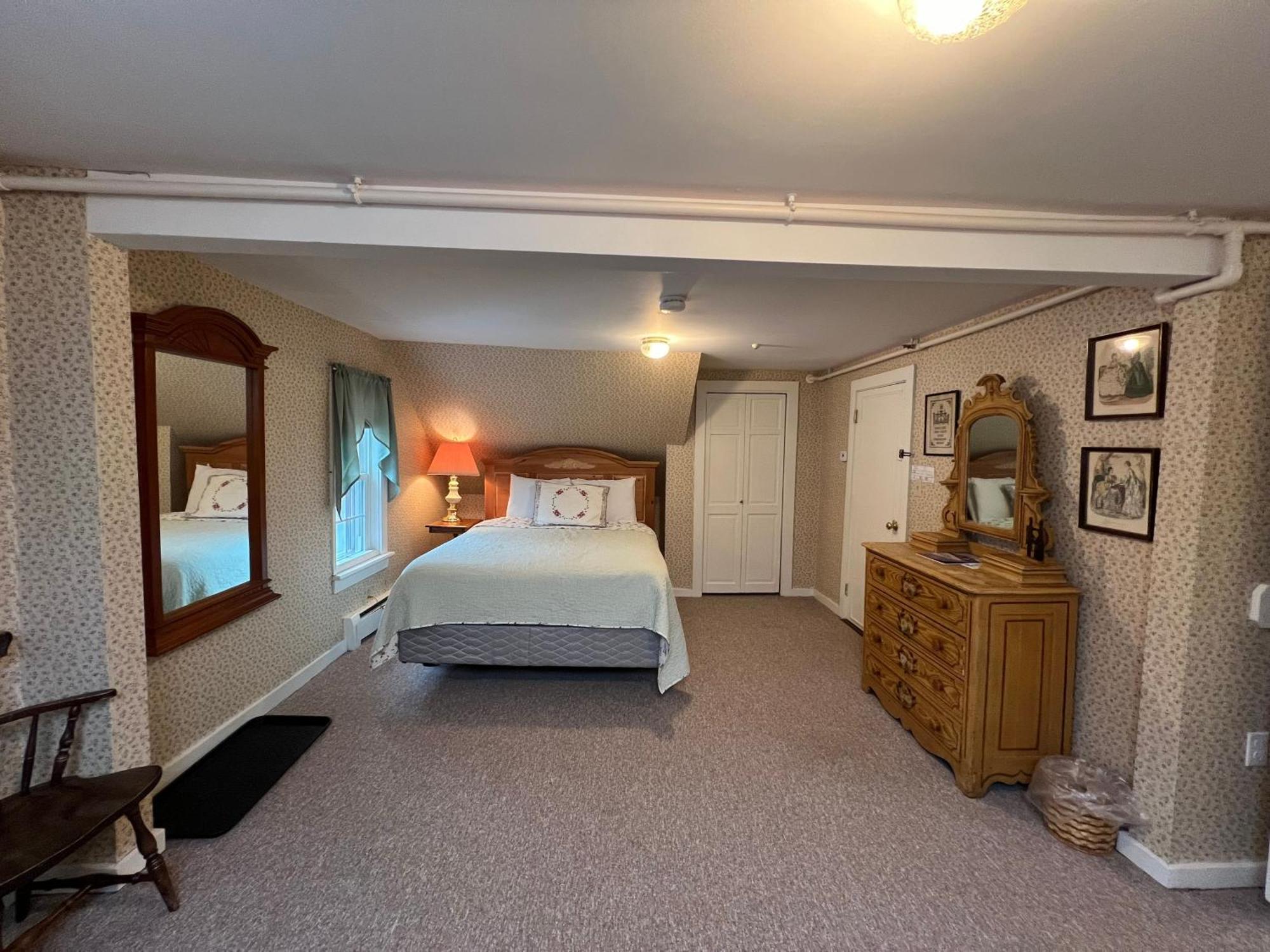 Echo Lake Inn (Adults Only) Plymouth Bagian luar foto